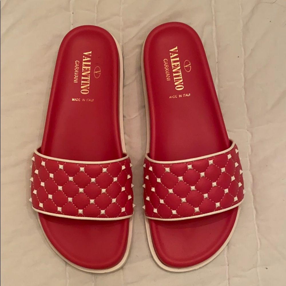 Valentino Rockstud Slides